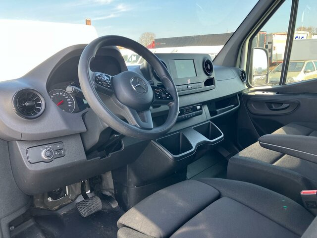 MERCEDES-BENZ Sprinter 317 CDI,3665mm,Automatik,Kamera - Furgão: foto 3 MERCEDES-BENZ Sprinter 317 CDI,3665mm,Automatik,Kamera - Furgão: foto 3
