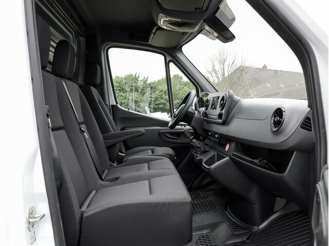 MERCEDES-BENZ Sprinter 317 CDI Kasten,L2H2,MBUX,Kamera - Furgão: foto 3 MERCEDES-BENZ Sprinter 317 CDI Kasten,L2H2,MBUX,Kamera - Furgão: foto 3
