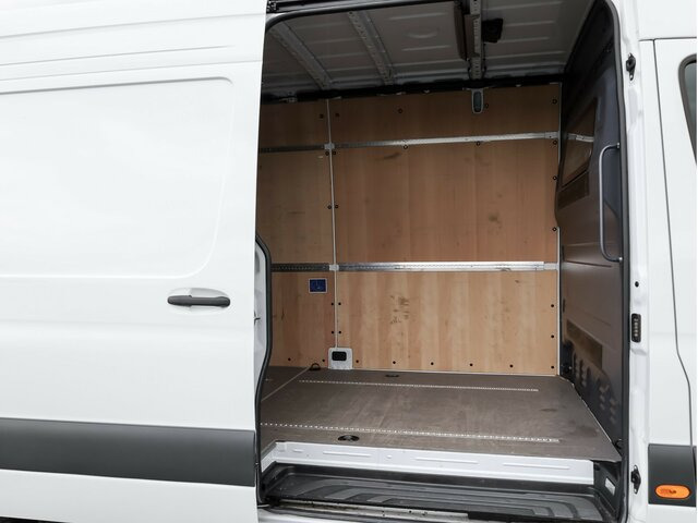 MERCEDES-BENZ Sprinter 317 Maxi,9GTronic,MBUX,Kamera - Furgão: foto 2 MERCEDES-BENZ Sprinter 317 Maxi,9GTronic,MBUX,Kamera - Furgão: foto 2