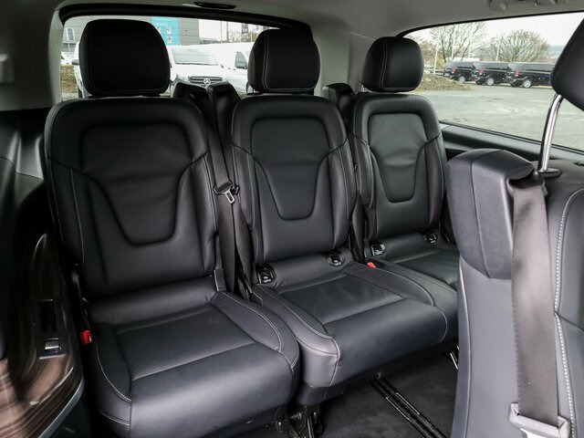 MERCEDES-BENZ V 300 Avantgarde Extralang,2xSchiebetür elektr.... - Minibus, Furgão de passageiros: foto 4 MERCEDES-BENZ V 300 Avantgarde Extralang,2xSchiebetür elektr.... - Minibus, Furgão de passageiros: foto 4
