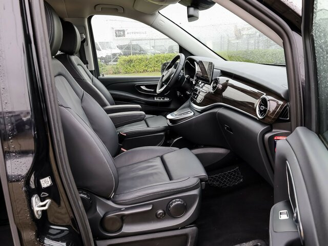 MERCEDES-BENZ V 300 Avantgarde Extralang,2xSchiebetür elektr.... - Furgão de passageiros: foto 5 MERCEDES-BENZ V 300 Avantgarde Extralang,2xSchiebetür elektr.... - Furgão de passageiros: foto 5