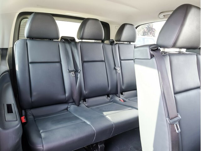 MERCEDES-BENZ Vito 111 TourerPro,lang,8Sitze,Klima,Tempomat - Minibus, Furgão de passageiros: foto 4 MERCEDES-BENZ Vito 111 TourerPro,lang,8Sitze,Klima,Tempomat - Minibus, Furgão de passageiros: foto 4