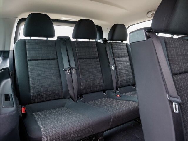 MERCEDES-BENZ Vito 114 TourerPro,Allrad,Automatik,8Sitzer - Minibus, Furgão de passageiros: foto 3 MERCEDES-BENZ Vito 114 TourerPro,Allrad,Automatik,8Sitzer - Minibus, Furgão de passageiros: foto 3