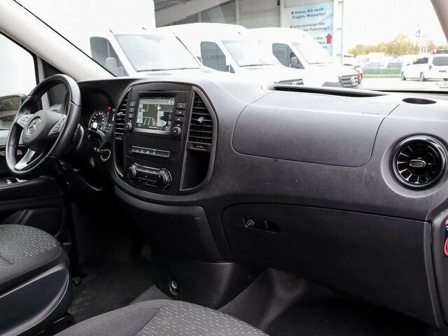 MERCEDES-BENZ Vito 114 TourerPro,Extralang,8Sitzer,Automatik... - Minibus, Furgão de passageiros: foto 4 MERCEDES-BENZ Vito 114 TourerPro,Extralang,8Sitzer,Automatik... - Minibus, Furgão de passageiros: foto 4