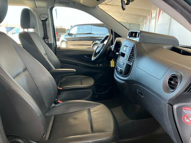 MERCEDES-BENZ Vito 116 TourerPro,lang,Allrad,8Sitze,Automatik - Minibus, Furgão de passageiros: foto 4 MERCEDES-BENZ Vito 116 TourerPro,lang,Allrad,8Sitze,Automatik - Minibus, Furgão de passageiros: foto 4
