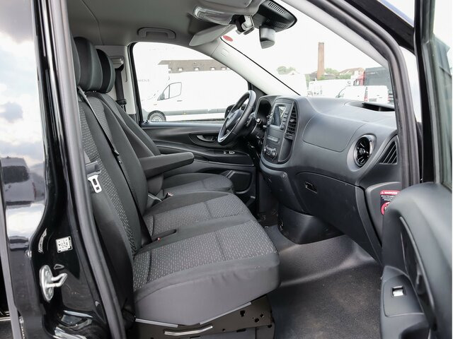 MERCEDES-BENZ Vito 116CDI lang,TourerPro,2Klima,9Sitze,Kamera - Minibus, Furgão de passageiros: foto 3 MERCEDES-BENZ Vito 116CDI lang,TourerPro,2Klima,9Sitze,Kamera - Minibus, Furgão de passageiros: foto 3