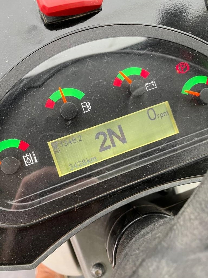 CAT 908 M, bis 35 km/h, Allrad, hydr. Schnellwechsler - Pá carregadora de rodas: foto 5 CAT 908 M, bis 35 km/h, Allrad, hydr. Schnellwechsler - Pá carregadora de rodas: foto 5