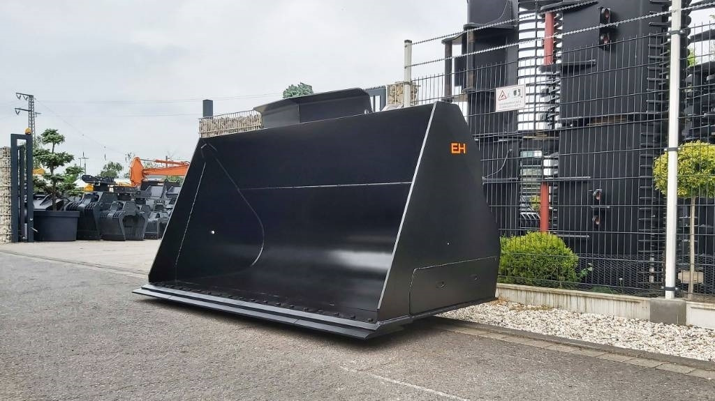EH Frontschaufel passend Volvo L120 mit Messer - Balde para carregadeiras: foto 3 EH Frontschaufel passend Volvo L120 mit Messer - Balde para carregadeiras: foto 3