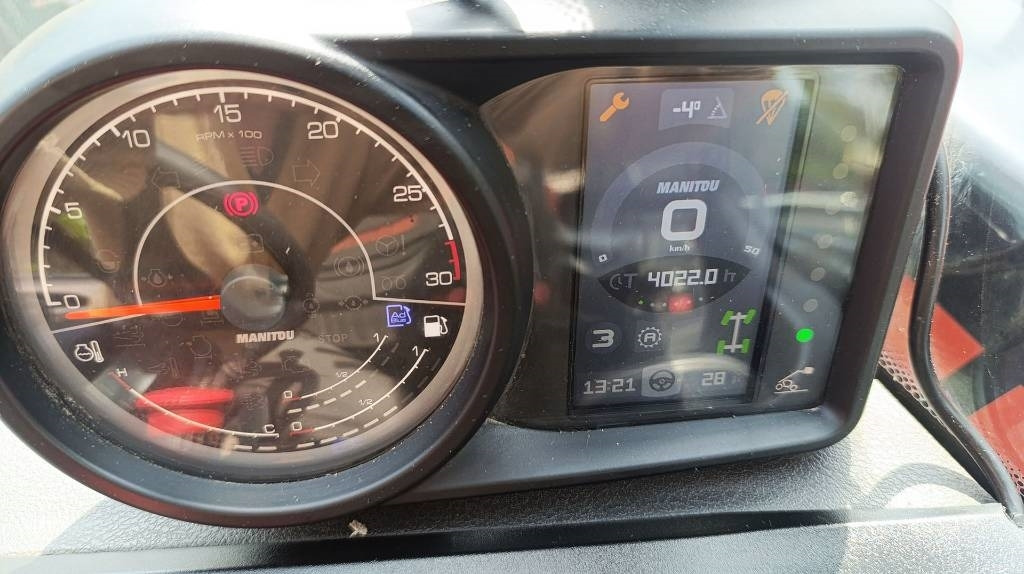 Empilhador telescópico Manitou Teleskoplader 737, Allrad, 7 m und 3.7 t, Klima,: foto 16 Empilhador telescópico Manitou Teleskoplader 737, Allrad, 7 m und 3.7 t, Klima,: foto 16