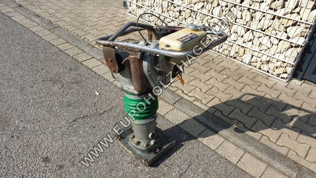 Vibrationsstampfer Wacker BS65-Y Stampfer - Compactadora de percussão: foto 5 Vibrationsstampfer Wacker BS65-Y Stampfer - Compactadora de percussão: foto 5