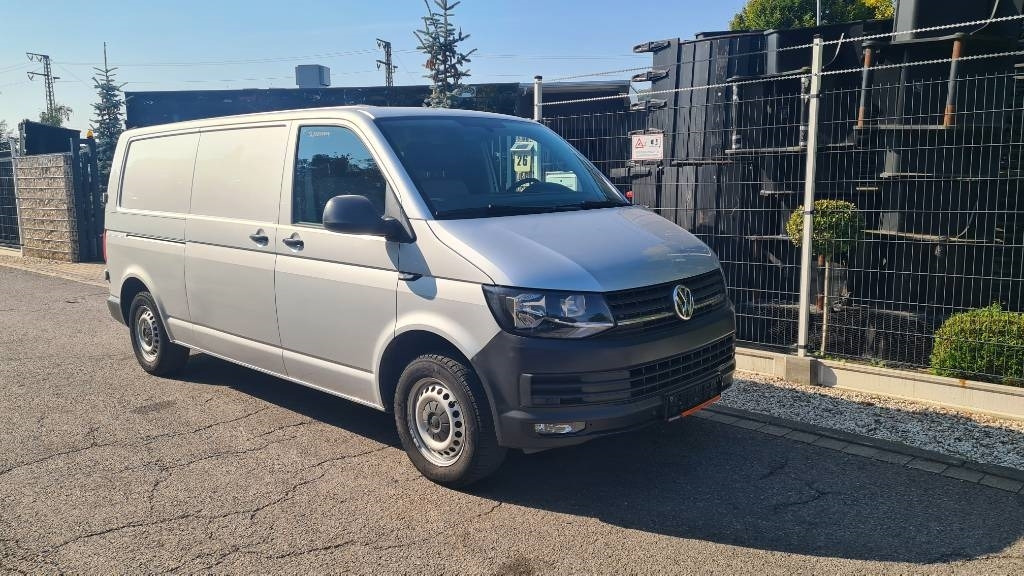 Volkswagen T5 2.0 TDI, Kasten, Werkstattschränke, Klima, AHK - Carrinha de contentor: foto 1 Volkswagen T5 2.0 TDI, Kasten, Werkstattschränke, Klima, AHK - Carrinha de contentor: foto 1