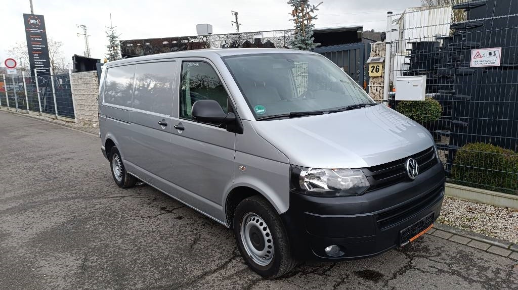 Carrinha de contentor Volkswagen T5 2.0 TDI, Transporter, Kasten, Werkstattschränke: foto 25