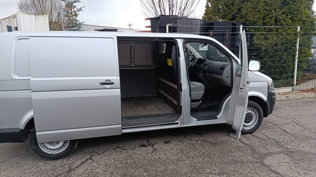 Carrinha de contentor Volkswagen T5 2.0 TDI, Transporter, Kasten, Werkstattschränke: foto 20