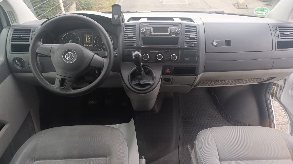 Carrinha de contentor Volkswagen T5 2.0 TDI, Transporter, Kasten, Werkstattschränke: foto 18