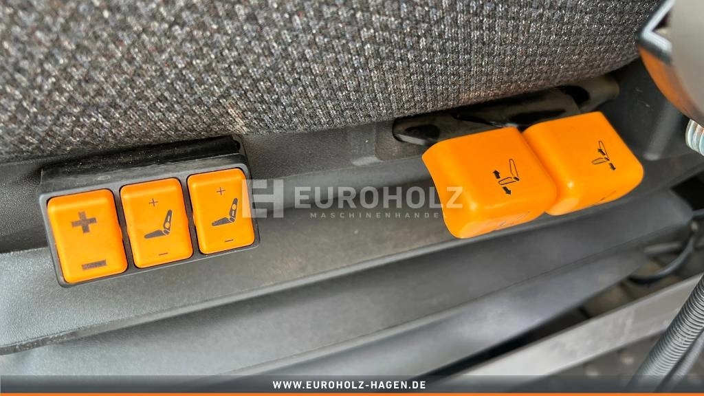 Volvo L 120 G mit Klima und SW, Reifen und Schaufel Neu - Pá carregadora de rodas: foto 3 Volvo L 120 G mit Klima und SW, Reifen und Schaufel Neu - Pá carregadora de rodas: foto 3