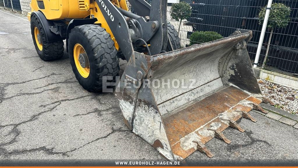 Volvo L 28 F, Radlader, hydr. Schnellwechsler, Schaufel - Pá carregadora de rodas: foto 5 Volvo L 28 F, Radlader, hydr. Schnellwechsler, Schaufel - Pá carregadora de rodas: foto 5