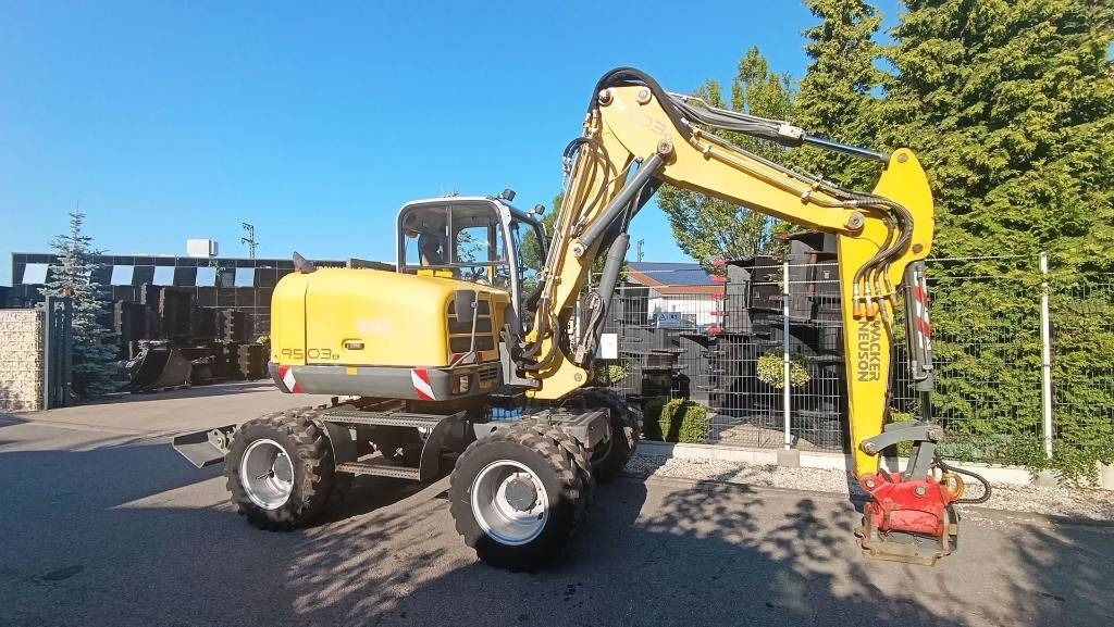 Wacker Neuson 9503 Bagger Powertilt, SW Martin, Verstellausleger - Escavadeira de rodas: foto 2 Wacker Neuson 9503 Bagger Powertilt, SW Martin, Verstellausleger - Escavadeira de rodas: foto 2