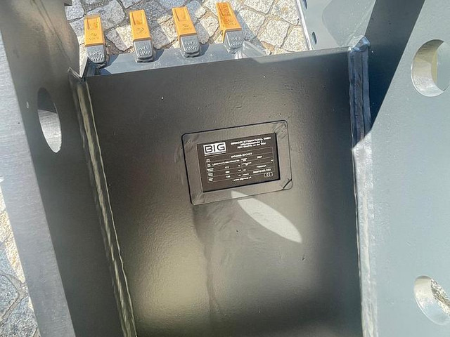 Big Tieflöffel 50 cm mit Lehnhoff MS08 Symlock Aufnahme - Balde: foto 4 Big Tieflöffel 50 cm mit Lehnhoff MS08 Symlock Aufnahme - Balde: foto 4