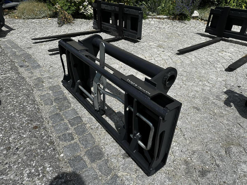 Big Adapter Manitou passend zu Euro Aufnahme - Equipamento: foto 2 Big Adapter Manitou passend zu Euro Aufnahme - Equipamento: foto 2