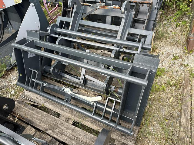 Sonarol John Deere Adapter pass. zu Euro Aufnahme - Equipamento: foto 4 Sonarol John Deere Adapter pass. zu Euro Aufnahme - Equipamento: foto 4