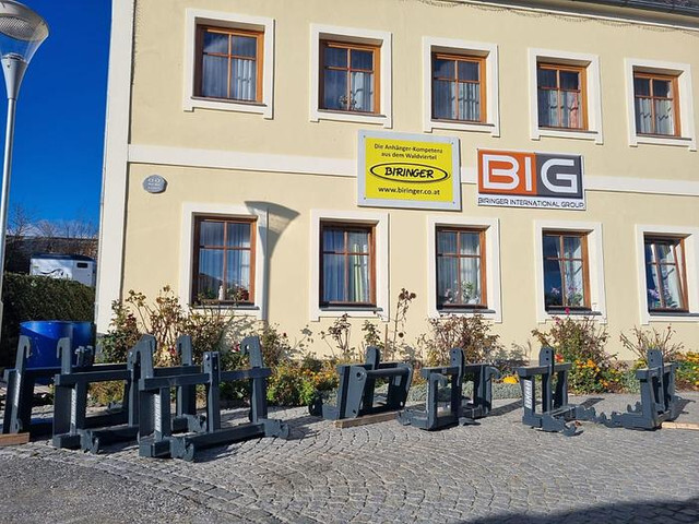 Sonarol JCB, Merlo, Euro Adapter auf Dreipunkt Aufnahme KATII HERBST AKTION!! - Máquina de construção: foto 4 Sonarol JCB, Merlo, Euro Adapter auf Dreipunkt Aufnahme KATII HERBST AKTION!! - Máquina de construção: foto 4