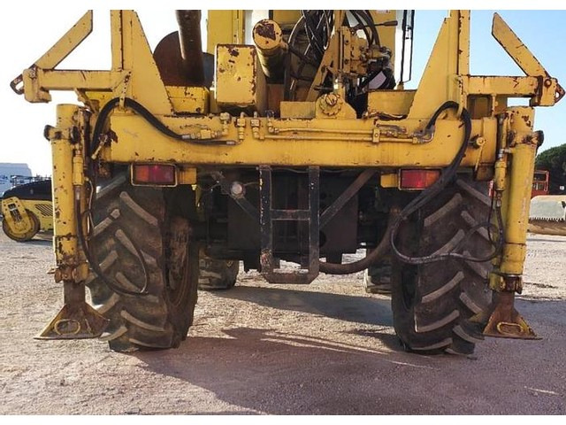 Mercedes-Benz MB Trac-800 Traktor - Trator: foto 1 Mercedes-Benz MB Trac-800 Traktor - Trator: foto 1