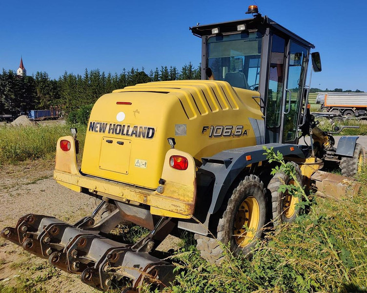 New Holland F106.6A Motorgrader - Motoniveladora: foto 4 New Holland F106.6A Motorgrader - Motoniveladora: foto 4