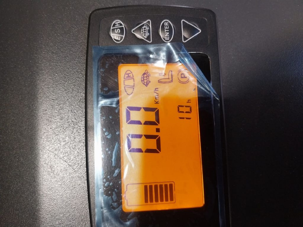 Baoli KBE35 - Empilhadeira elétrica: foto 2 Baoli KBE35 - Empilhadeira elétrica: foto 2