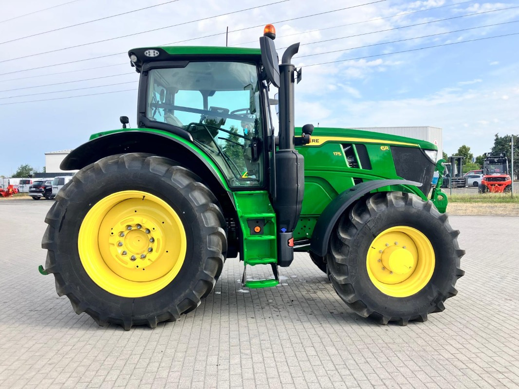 John Deere 6R 175 - Trator: foto 5 John Deere 6R 175 - Trator: foto 5