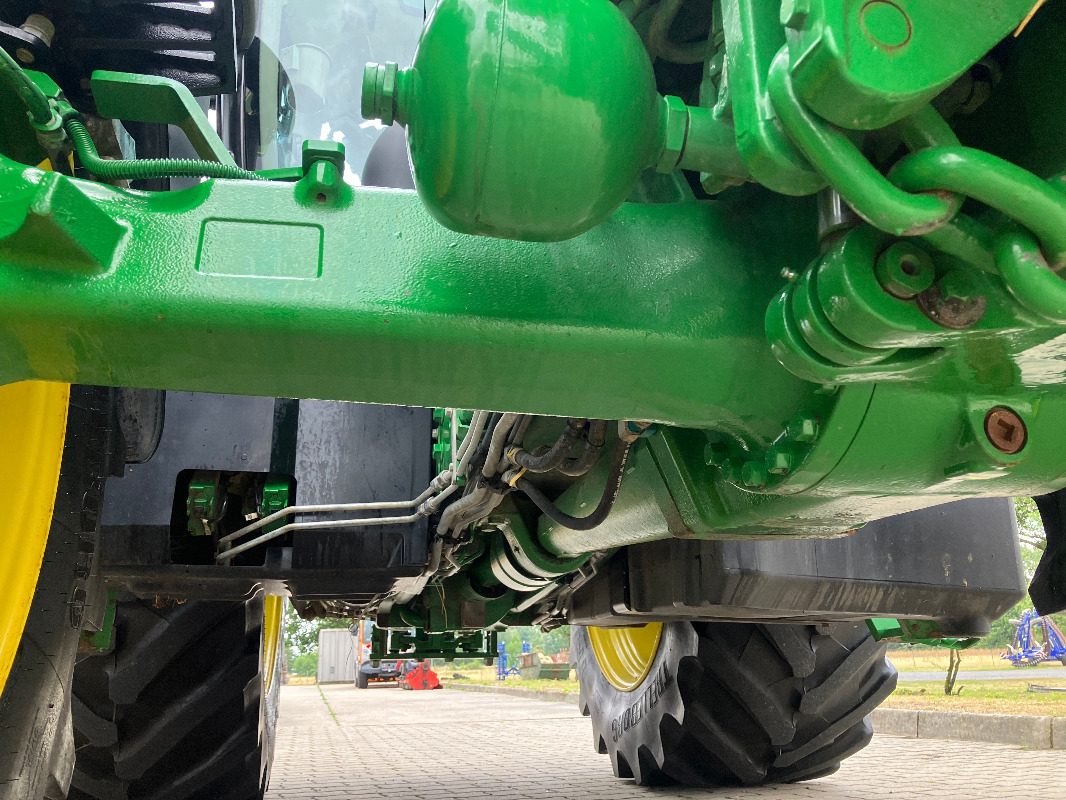 John Deere 6R185 - Trator: foto 2 John Deere 6R185 - Trator: foto 2