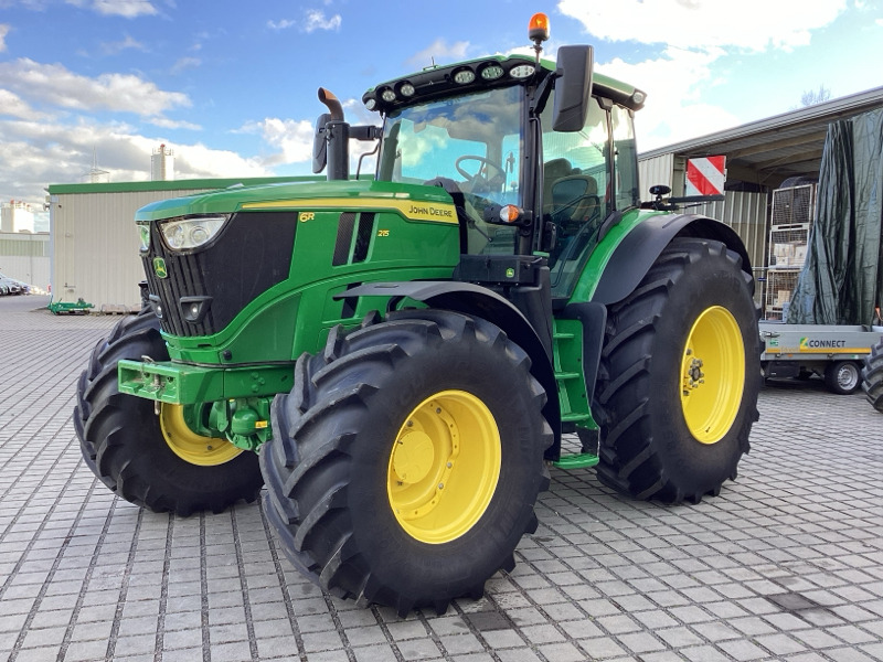 John Deere 6R215 CommandPro/ Garantie bis 06/27 - Trator: foto 1 John Deere 6R215 CommandPro/ Garantie bis 06/27 - Trator: foto 1