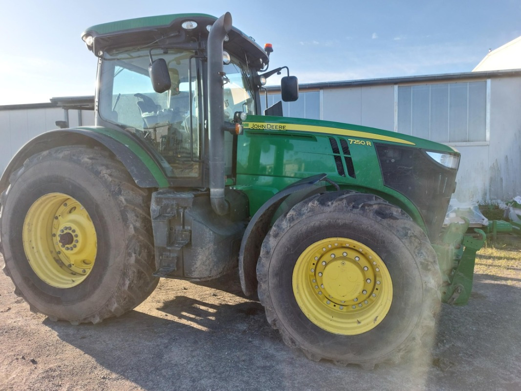 John Deere 7250R Getriebeschaden !!! - Trator: foto 3 John Deere 7250R Getriebeschaden !!! - Trator: foto 3