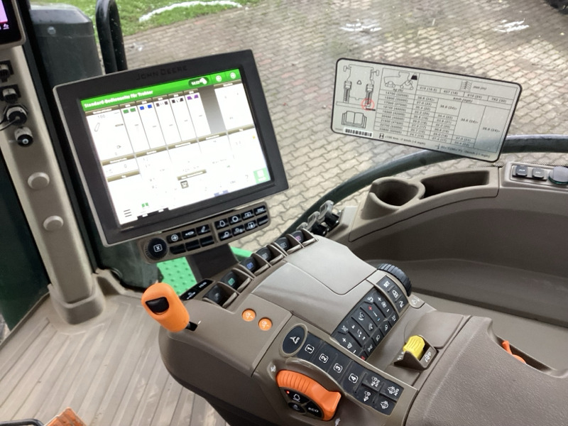 John Deere 8RX 410 inkl. PowerGard Protection Plus bis 08/26 - Trator: foto 4 John Deere 8RX 410 inkl. PowerGard Protection Plus bis 08/26 - Trator: foto 4