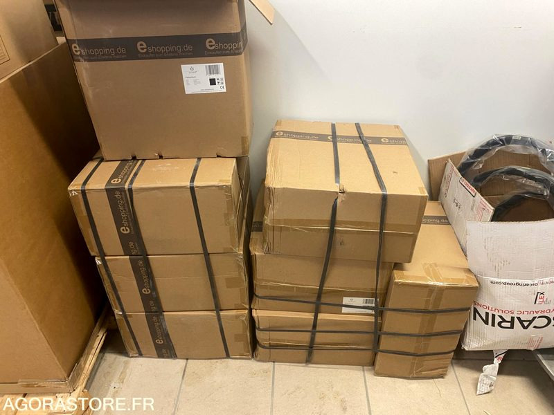 8 cartons de 12 m de Tuyau de Bassin, Piscine, Solaire pour Piscine NEUF - Equipamentos para jardinagem: foto 2 8 cartons de 12 m de Tuyau de Bassin, Piscine, Solaire pour Piscine NEUF - Equipamentos para jardinagem: foto 2