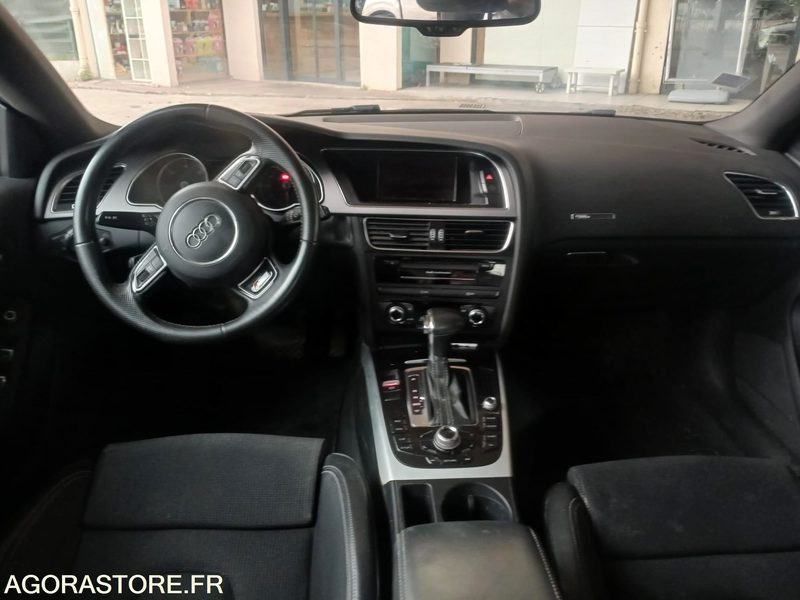 AUDI A5 Sportback Phase 2 2.0 TDi 16V Multitronic 177 cv Boite auto 2012 220591 - Automóvel: foto 5 AUDI A5 Sportback Phase 2 2.0 TDi 16V Multitronic 177 cv Boite auto 2012 220591 - Automóvel: foto 5
