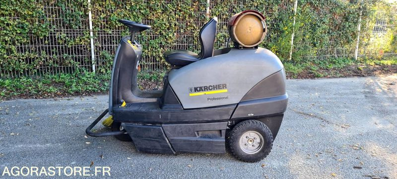 BALAYEUSE KARCHER - 2012 - 182 heures - Varredora urbana: foto 3 BALAYEUSE KARCHER - 2012 - 182 heures - Varredora urbana: foto 3