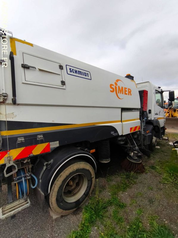 BALAYEUSE MERCEDES ATEGO 95000kms 2019 - Varredora urbana: foto 3 BALAYEUSE MERCEDES ATEGO 95000kms 2019 - Varredora urbana: foto 3