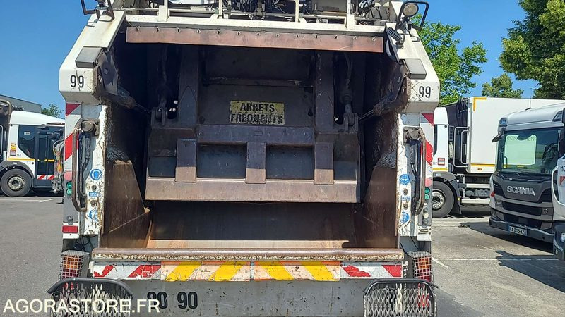 BB 817 DM - RENAULT PREMIUM 340 - 265653KM - 2010 - Caminhão de lixo: foto 4 BB 817 DM - RENAULT PREMIUM 340 - 265653KM - 2010 - Caminhão de lixo: foto 4