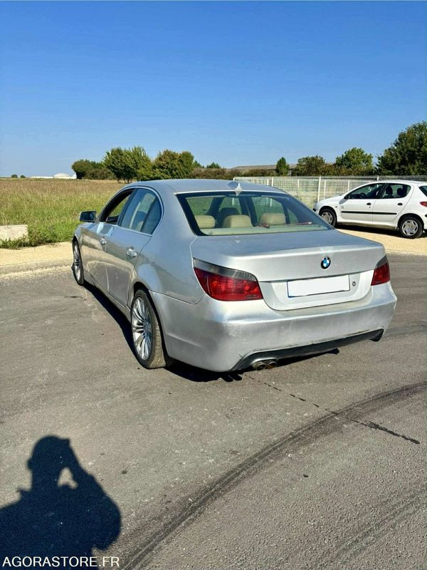 BMW 530 D 160.000 KMS - Automóvel: foto 3 BMW 530 D 160.000 KMS - Automóvel: foto 3