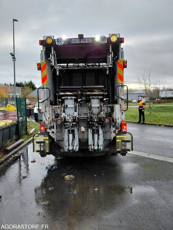 BOM 16 tonnes - Caminhão de lixo: foto 4 BOM 16 tonnes - Caminhão de lixo: foto 4