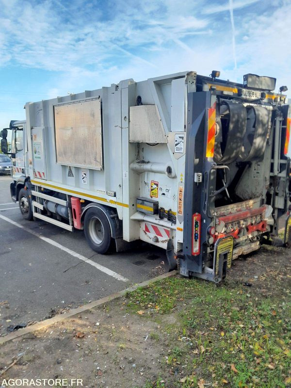 BOM 16T IVECO GNC NON ROULANT( 6042-66ICAM571X) - Caminhão de lixo: foto 5 BOM 16T IVECO GNC NON ROULANT( 6042-66ICAM571X) - Caminhão de lixo: foto 5