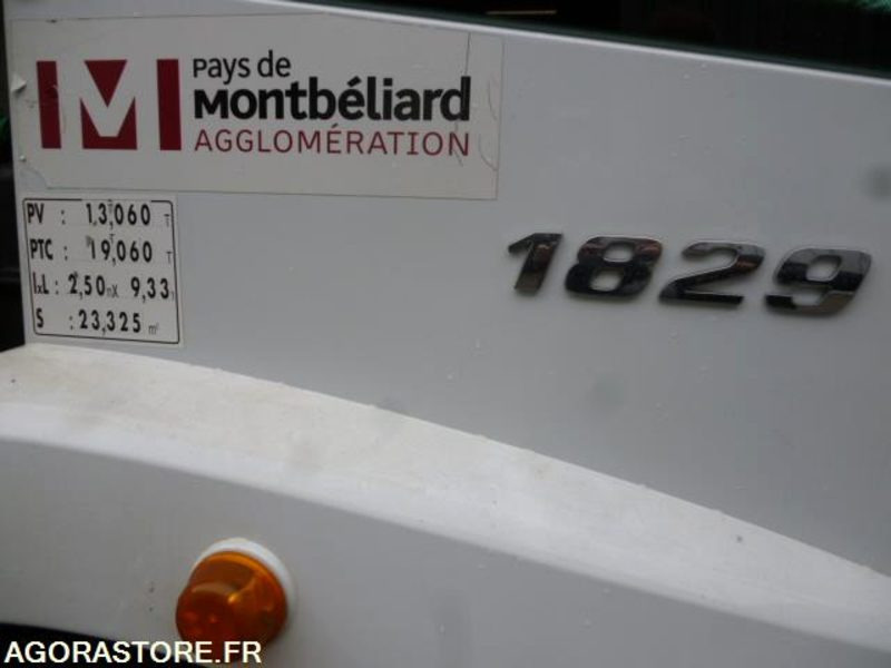 Leasing de  BOM ECONIC MERCEDES CABINE TYPE BUS 2007 4 places 247550kms BOM ECONIC MERCEDES CABINE TYPE BUS 2007 4 places 247550kms: foto 6