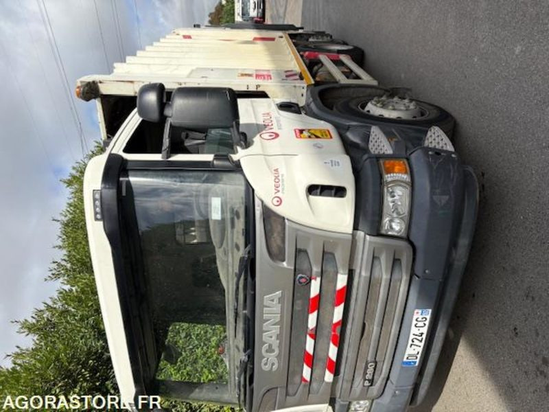 BOM ENCOMBRANTS 26T SCANIA GO (6001-66ICAM571X) - Caminhão de lixo: foto 3 BOM ENCOMBRANTS 26T SCANIA GO (6001-66ICAM571X) - Caminhão de lixo: foto 3