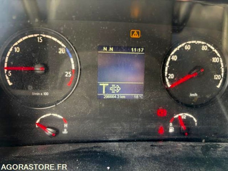 BOM ENCOMBRANTS 26T SCANIA GO (6001-66ICAM571X) - Caminhão de lixo: foto 2 BOM ENCOMBRANTS 26T SCANIA GO (6001-66ICAM571X) - Caminhão de lixo: foto 2