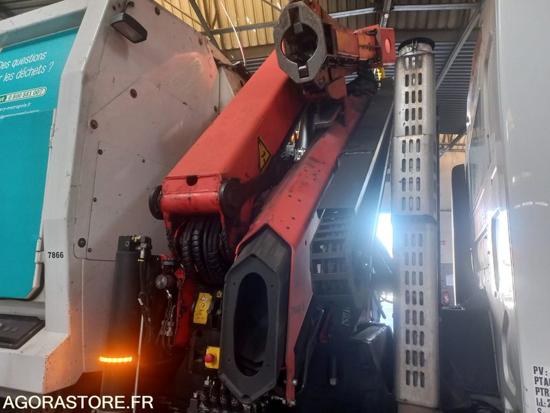 BOM GRUE Renault PREMIUM 26T / benne Geesinknorba grue Palfinger (ref. BT66) - Caminhão de lixo: foto 5 BOM GRUE Renault PREMIUM 26T / benne Geesinknorba grue Palfinger (ref. BT66) - Caminhão de lixo: foto 5