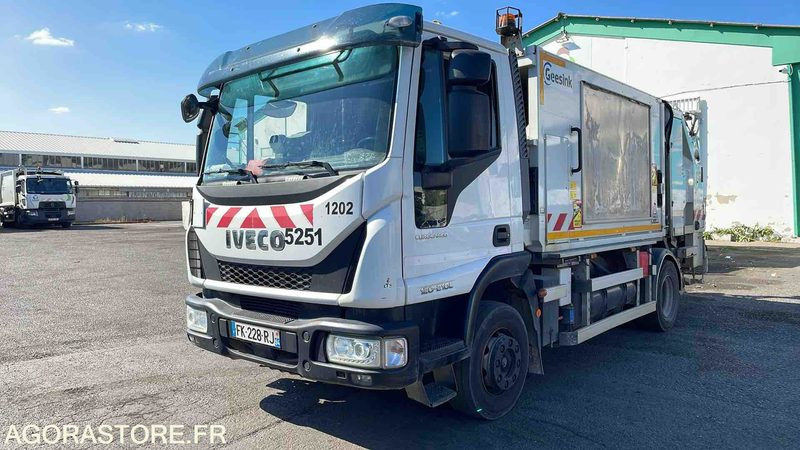 BOM - IVECO 120-210L - 2019 - Caminhão de lixo: foto 2 BOM - IVECO 120-210L - 2019 - Caminhão de lixo: foto 2