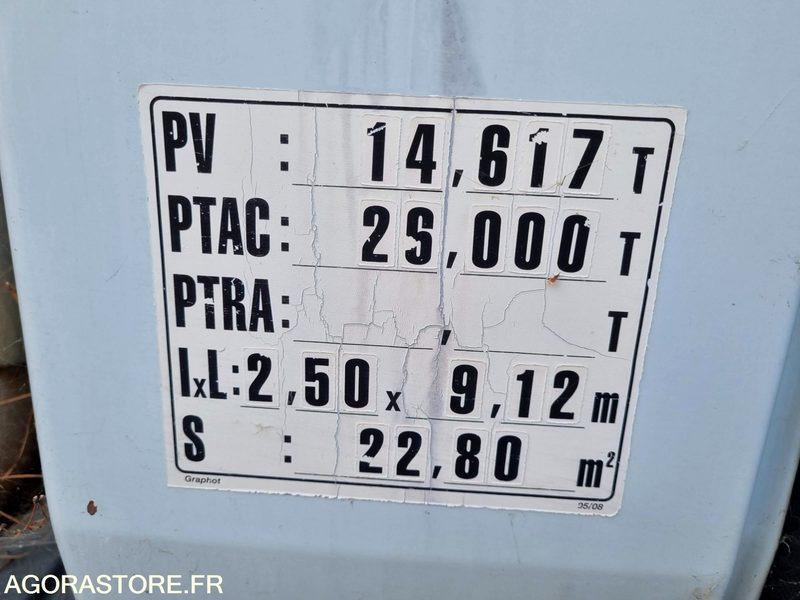 BOM RENAULT 26T FAUN DE 2009 - 210000 KM (R30275) - Caminhão de lixo: foto 4 BOM RENAULT 26T FAUN DE 2009 - 210000 KM (R30275) - Caminhão de lixo: foto 4