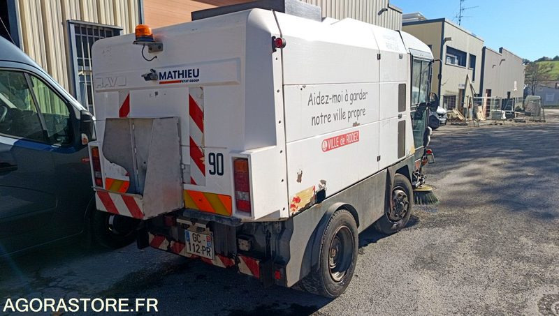 Balayeuse - Mathieu Ravo 560 - 2008 - 894640km - Varredora urbana: foto 2 Balayeuse - Mathieu Ravo 560 - 2008 - 894640km - Varredora urbana: foto 2