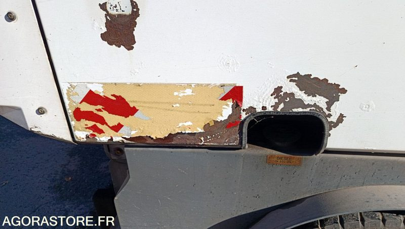 Balayeuse - Mathieu Ravo 560 - 2008 - 894640km - Varredora urbana: foto 4 Balayeuse - Mathieu Ravo 560 - 2008 - 894640km - Varredora urbana: foto 4