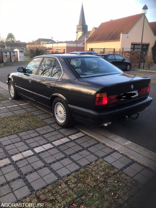 Bmw 530i e34 (6 cylindres) - 1990 - 168 285km - Automóvel: foto 4 Bmw 530i e34 (6 cylindres) - 1990 - 168 285km - Automóvel: foto 4